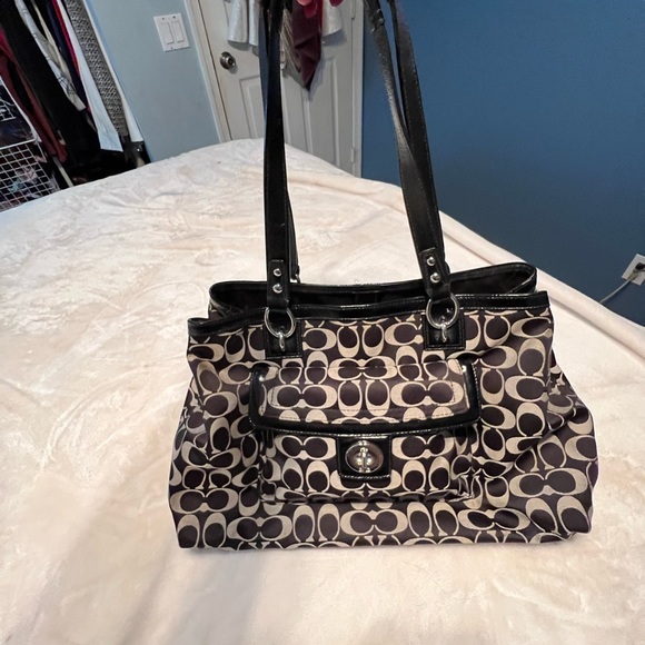 Authentic Coach Purse - Picture 1 of 10